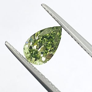 Pear Cut Diamond 1.03 Carat Fancy Deep Yellow-Green VVS1 GIA Certified - Natural Loose Diamond, Green Diamond, diamond for Custom Jewelry
