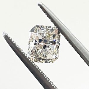 Radiant Cut Natural Diamond, Certified 1.00 Carat H VS1 Natural Loose Solitaire Diamond, Radiant diamond, diamond for Jewelry - Ring