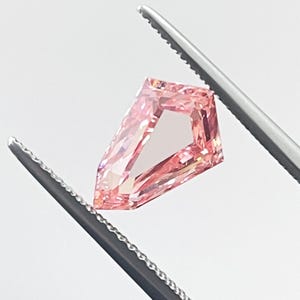 Modified Kite Step Cut Diamond 2.02 Carat Fancy Intense Orangy Pink SI1 GIA Certified-Natural Loose Diamond,Kite diamond,diamond for Jewelry