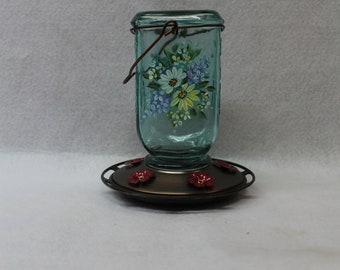 Square mason jar hummingbird feeder, Hand painted my vintage design, 5 feeding ports