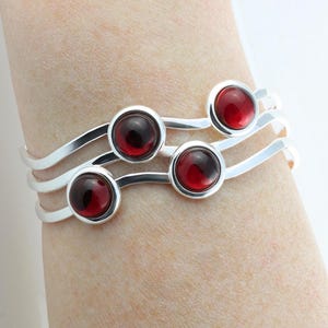 July birthstone : Vintage Swarovski Ruby adjustable silver plated bangle