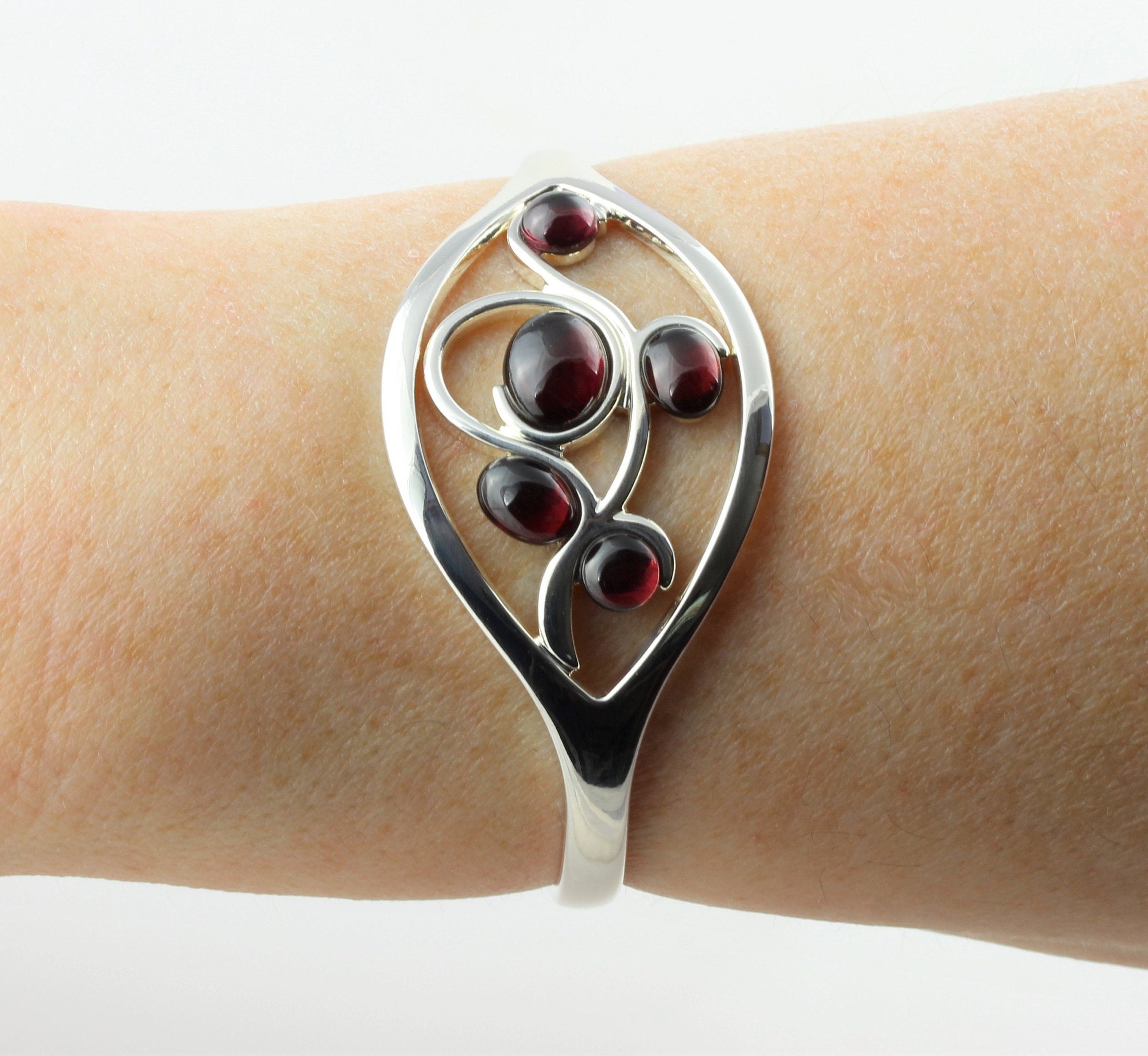 January Birthstone Natural Garnet Gemstone Multi Cabochon Adjustable/Expandable Cuff Bangle