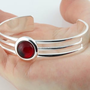 July birthstone : Vintage Swarovski Ruby adjustable silver plated bangle
