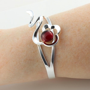 July birthstone : Vintage Swarovski Ruby adjustable silver plated bangle