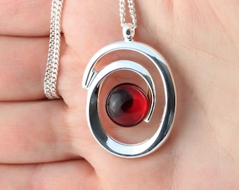 Vintage Swarovski Ruby : Silver plated July birthstone pendant