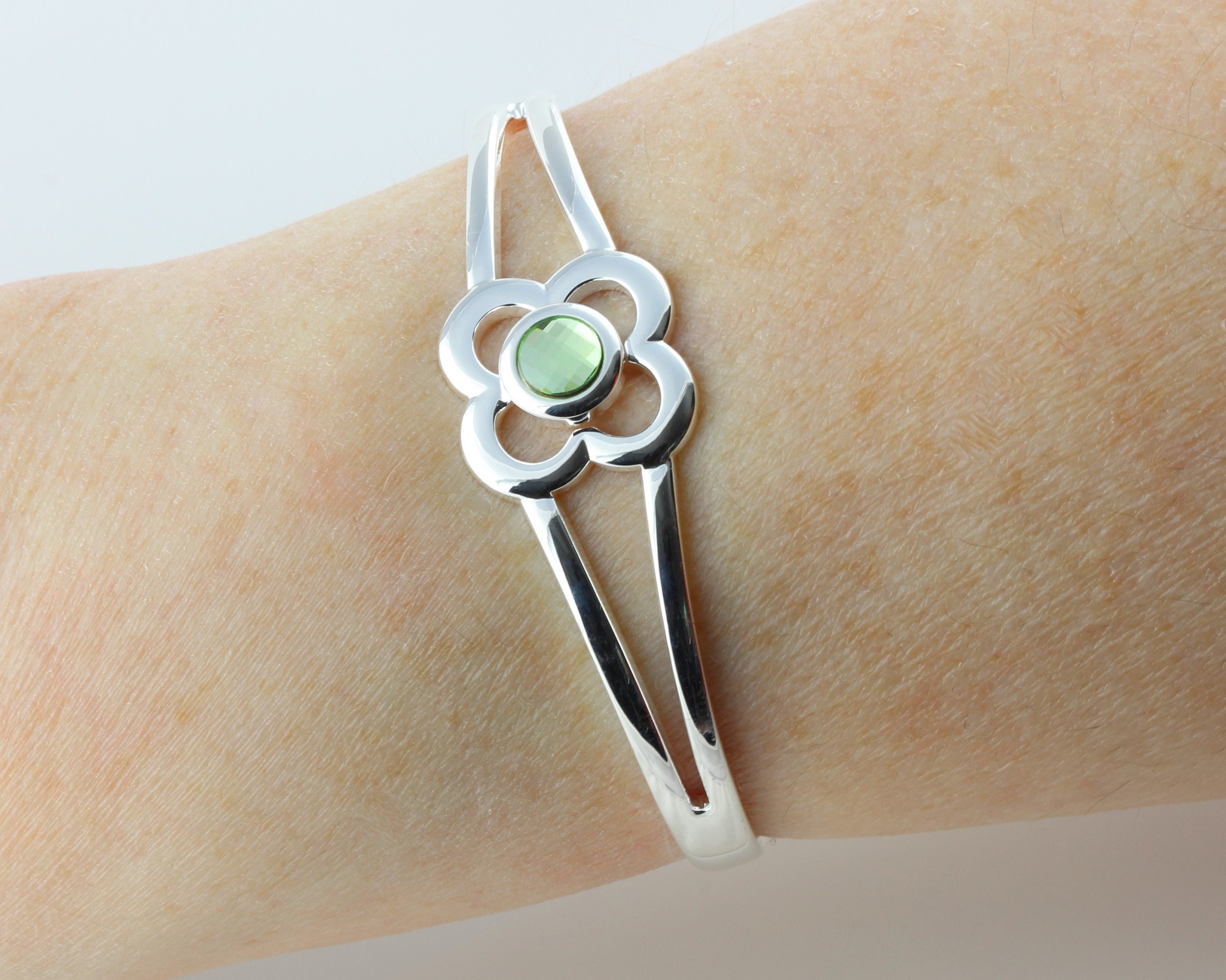 August Birthstone Swarovski Peridot Crystal Adjustable/Expandable Cabochon Flower Bangle