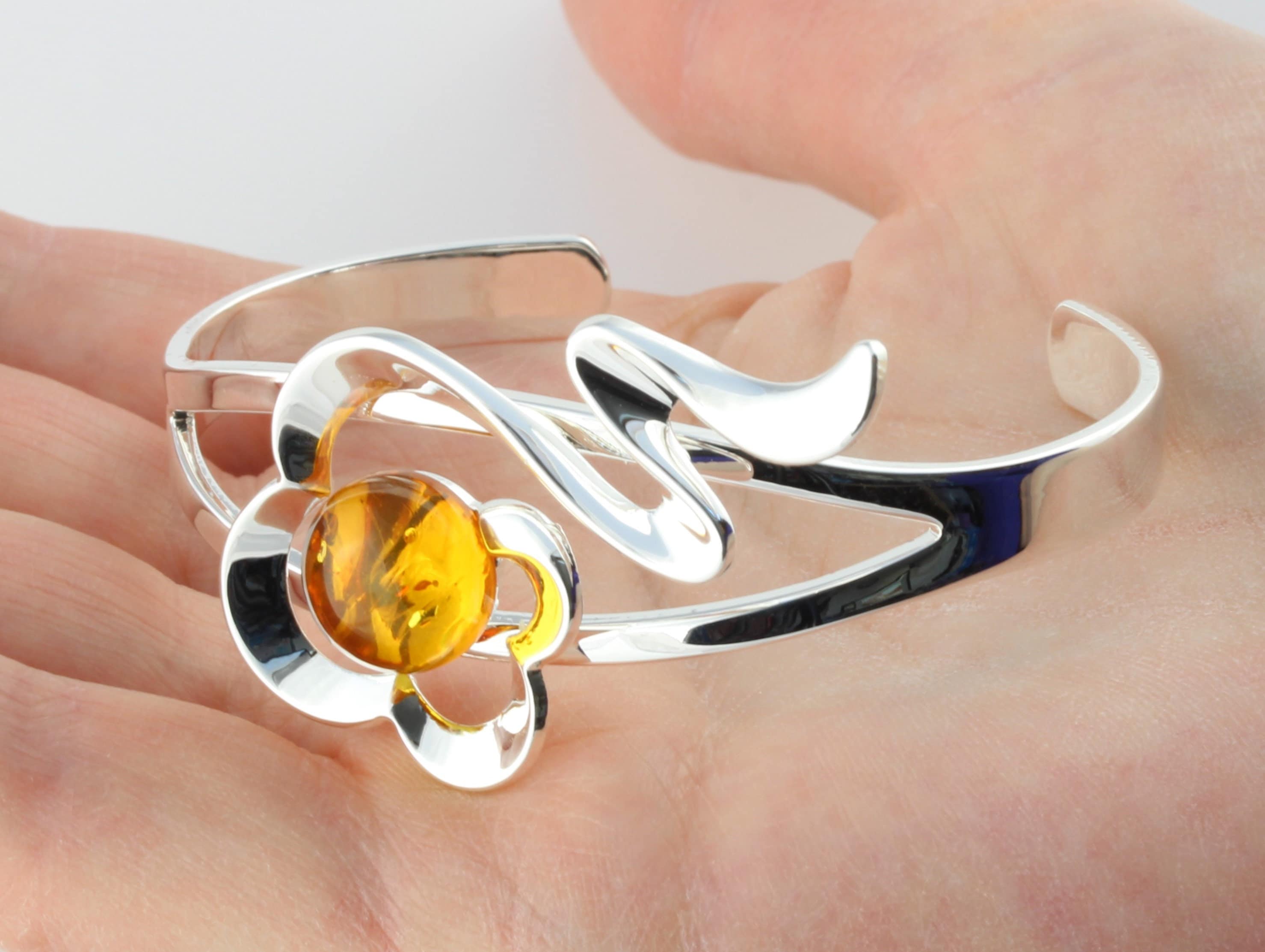 Natural Amber Adjustable/Expandable Cabochon Flower Cuff Bangle