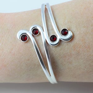 January birthstone : Swarovski Siam adjustable silver plated bangle