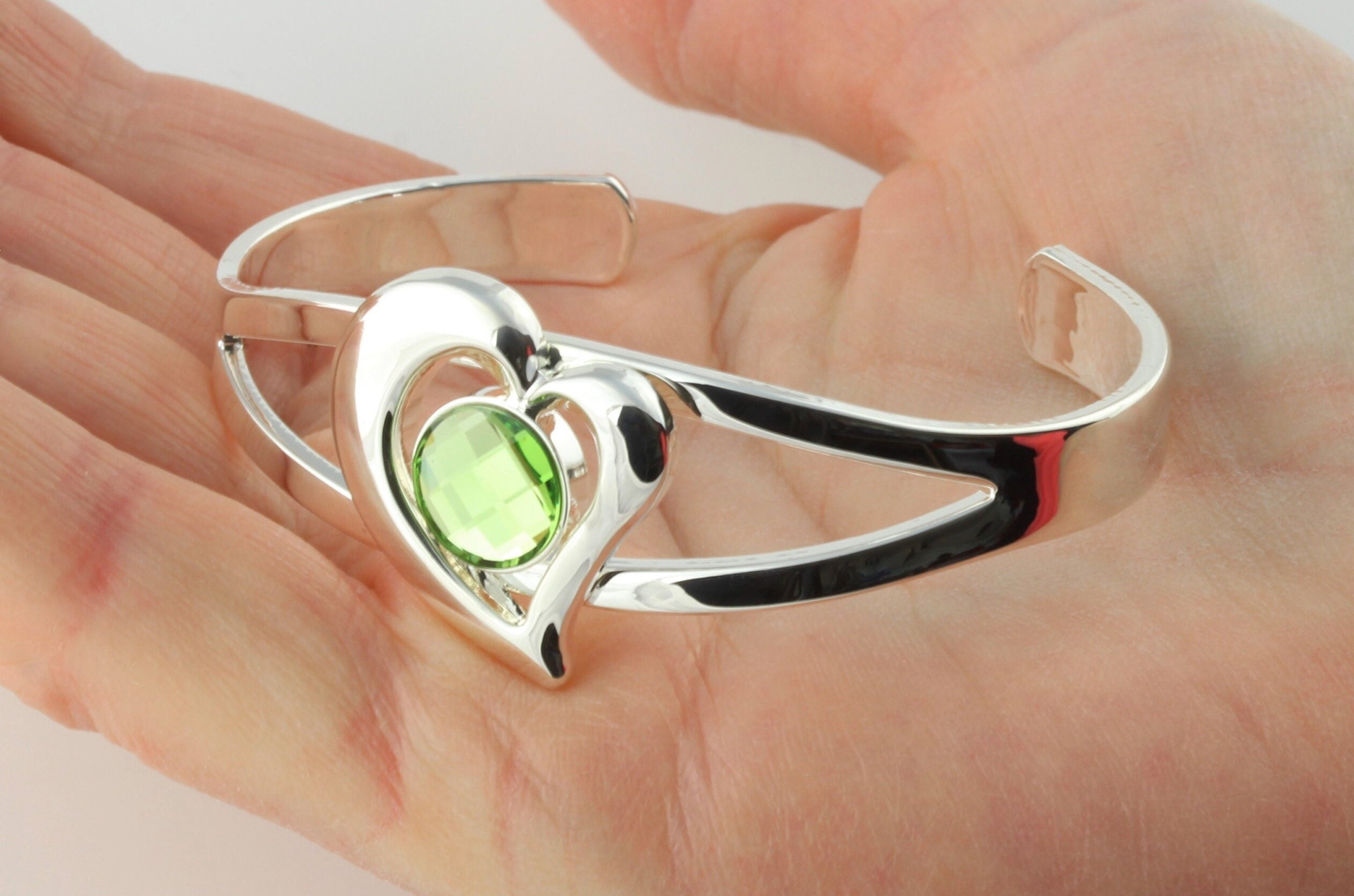 August Birthstone Swarovski Peridot Chessboard Cut Crystal Adjustable/Expandable Cabochon Heart Cuff Bangle