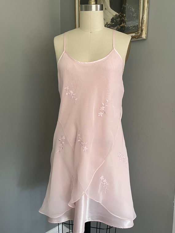 1980s Pink Embroidered Night Dress