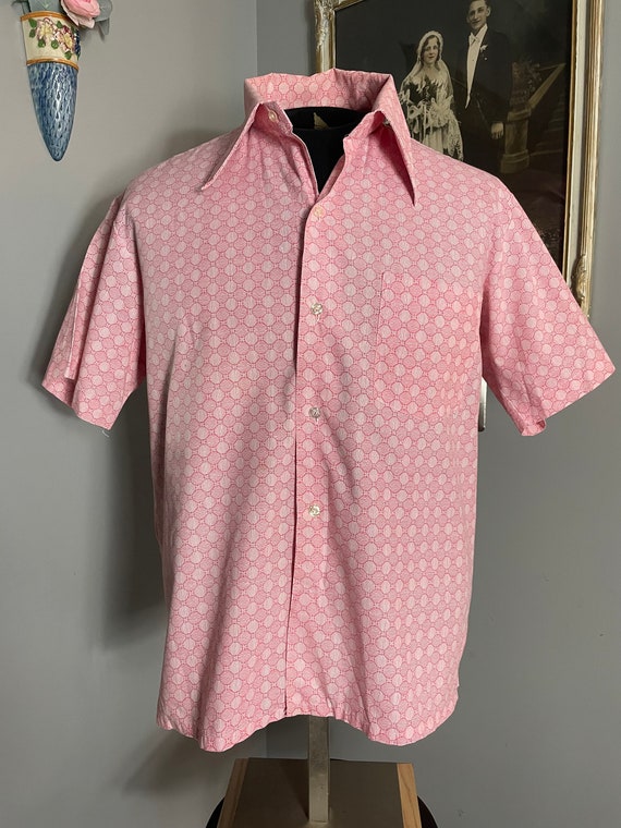 Choice of Men’s 1970’s Short Sleeved Button Down … - image 6