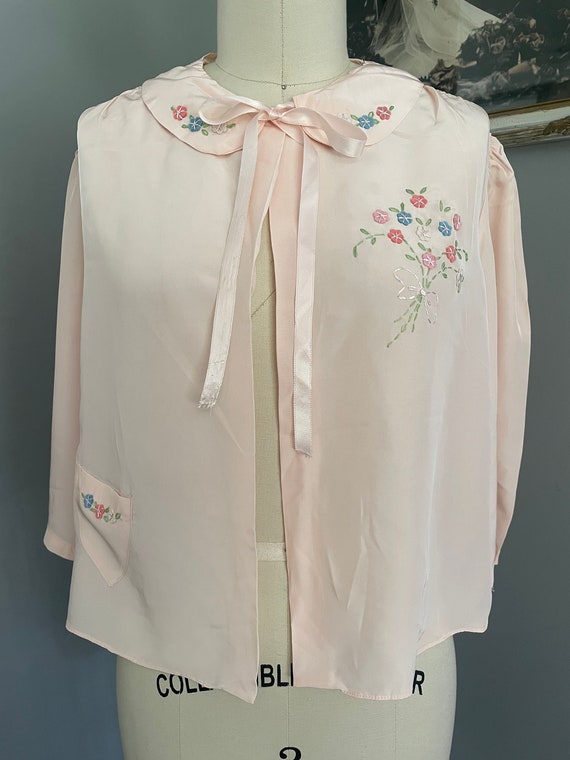 1940s Embroidered Bed Jacket