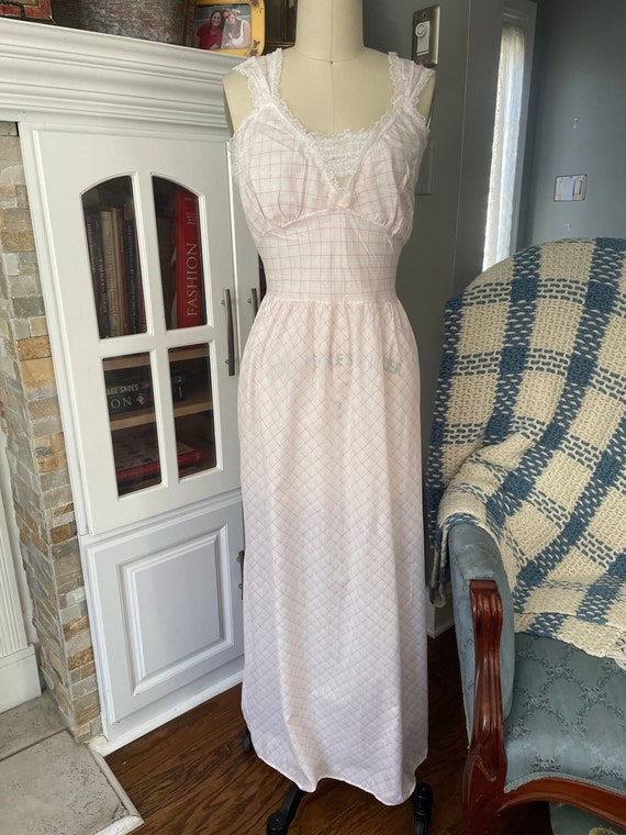 1960s Cotton Nightgown