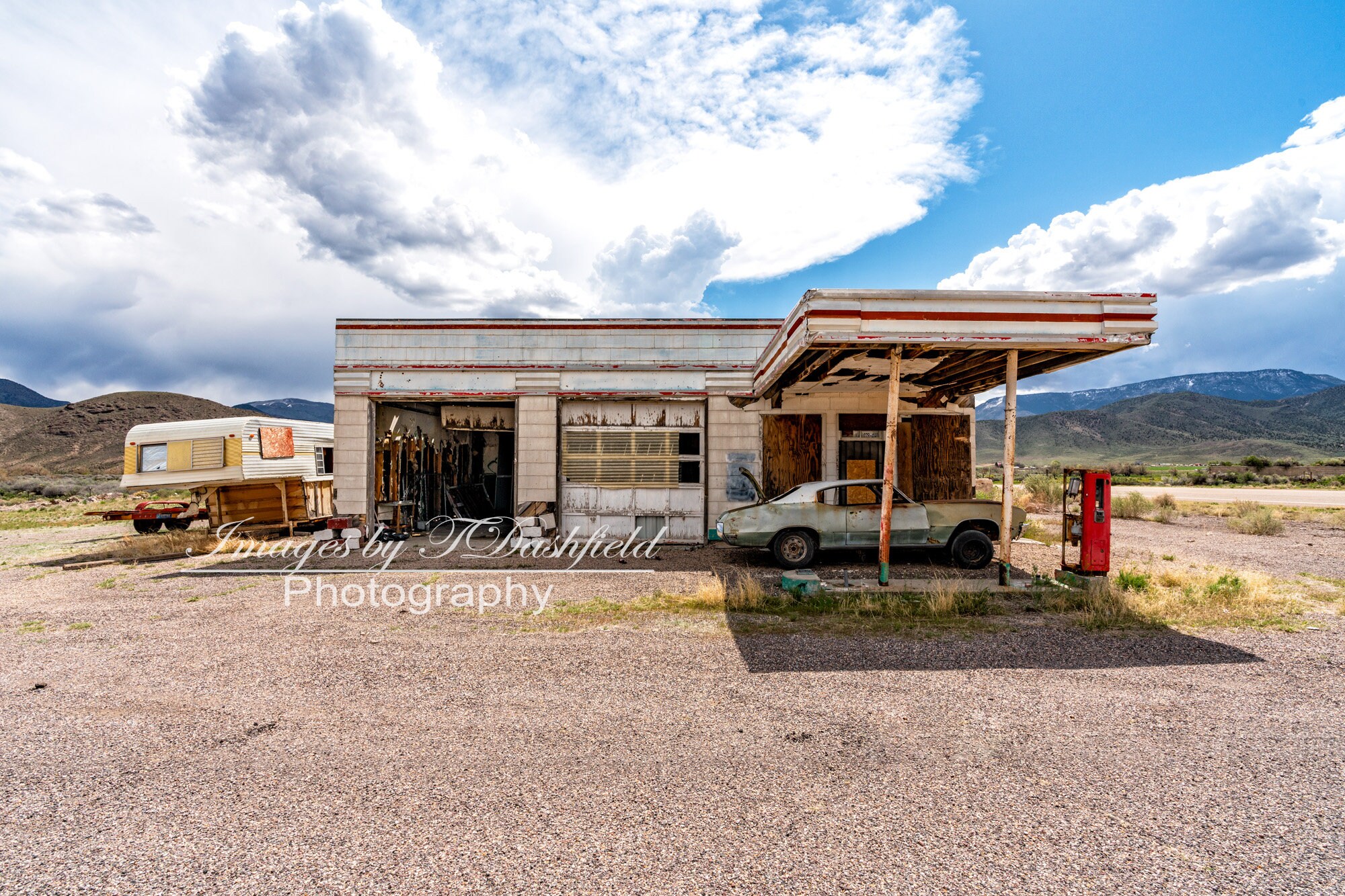 Abandoned Gas Station 2 Utah Decay Fine Art Photography Etsy