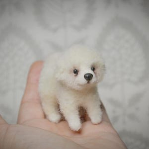 White Dog Bichon Frise, Needle Felted Maltipoo or Toy Poodle, Realistic Wool Miniature, Poseable Collectible Sculpture ООАК