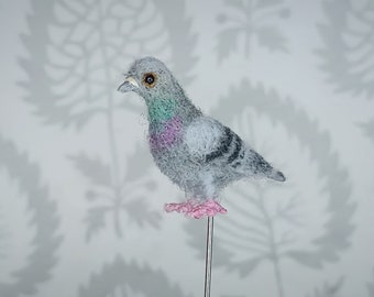 Paloma en miniatura de fieltro con aguja, escultura de pájaro, decoración para casa de muñecas