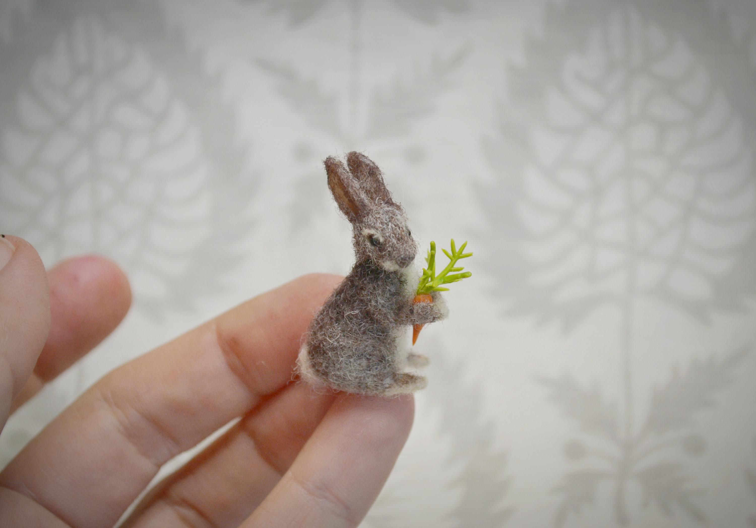Needle Felted Hare Sculpture: Miniature Wool Rabbit for Dollhouse - Etsy