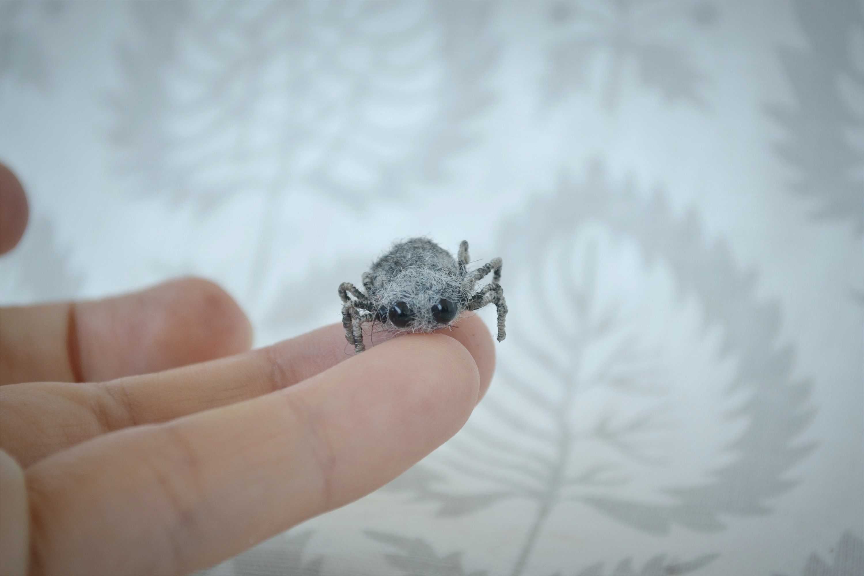 Needle Felted Spider Sculpture, Wool Dollhouse Miniature - Etsy
