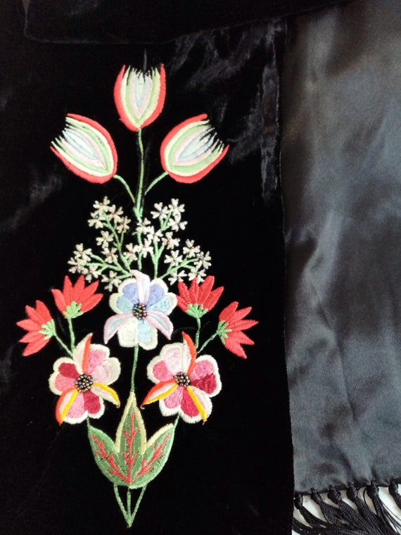 Écharpe Châle Noire En Velours Avec Franges Longues – Taille Unique, Neuve Sans étiquette, Touche Veloutée