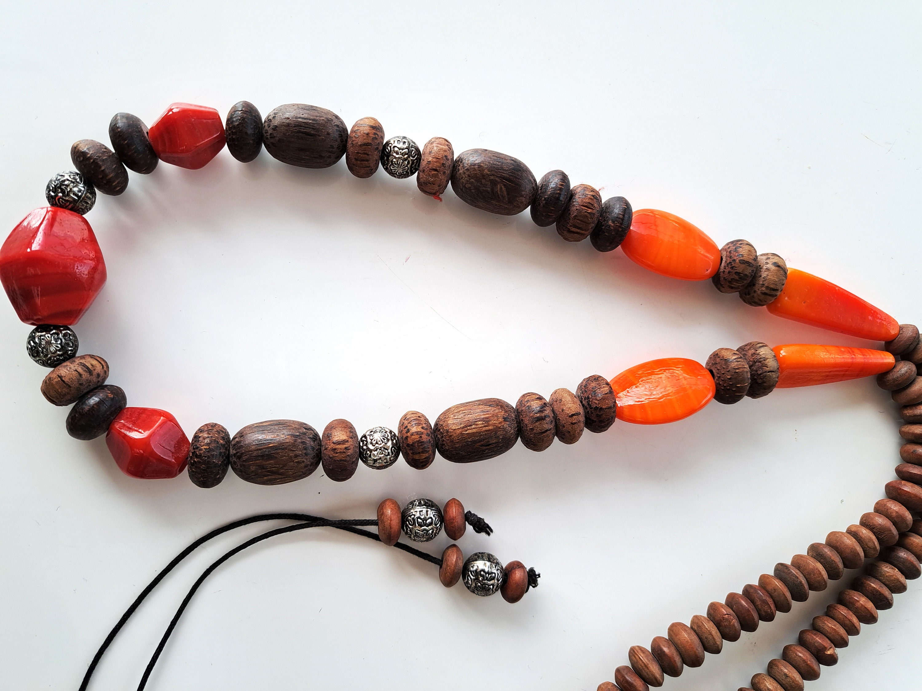 Magnifique Collier Ancien En Perles De Pierre Naturelle Marron - Longueur 56-60 Cm, Style Vintage