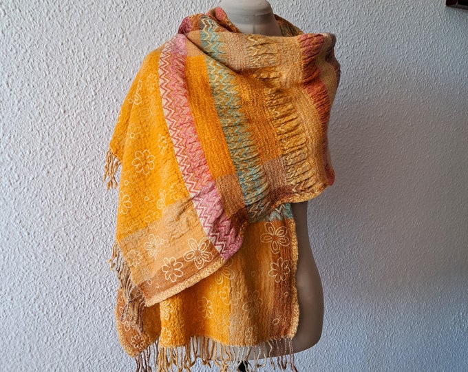 ahujasons shawl price