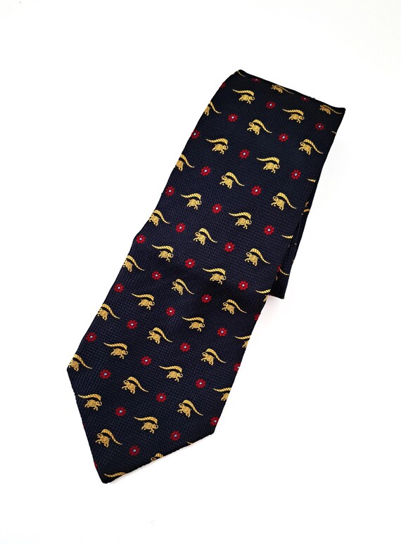 TigerTie Cravatta Moda Stretto, Lunga 150 Cm, Larga 6 Cm, Colore Giallo Oro Con Strisce Blu Scuro