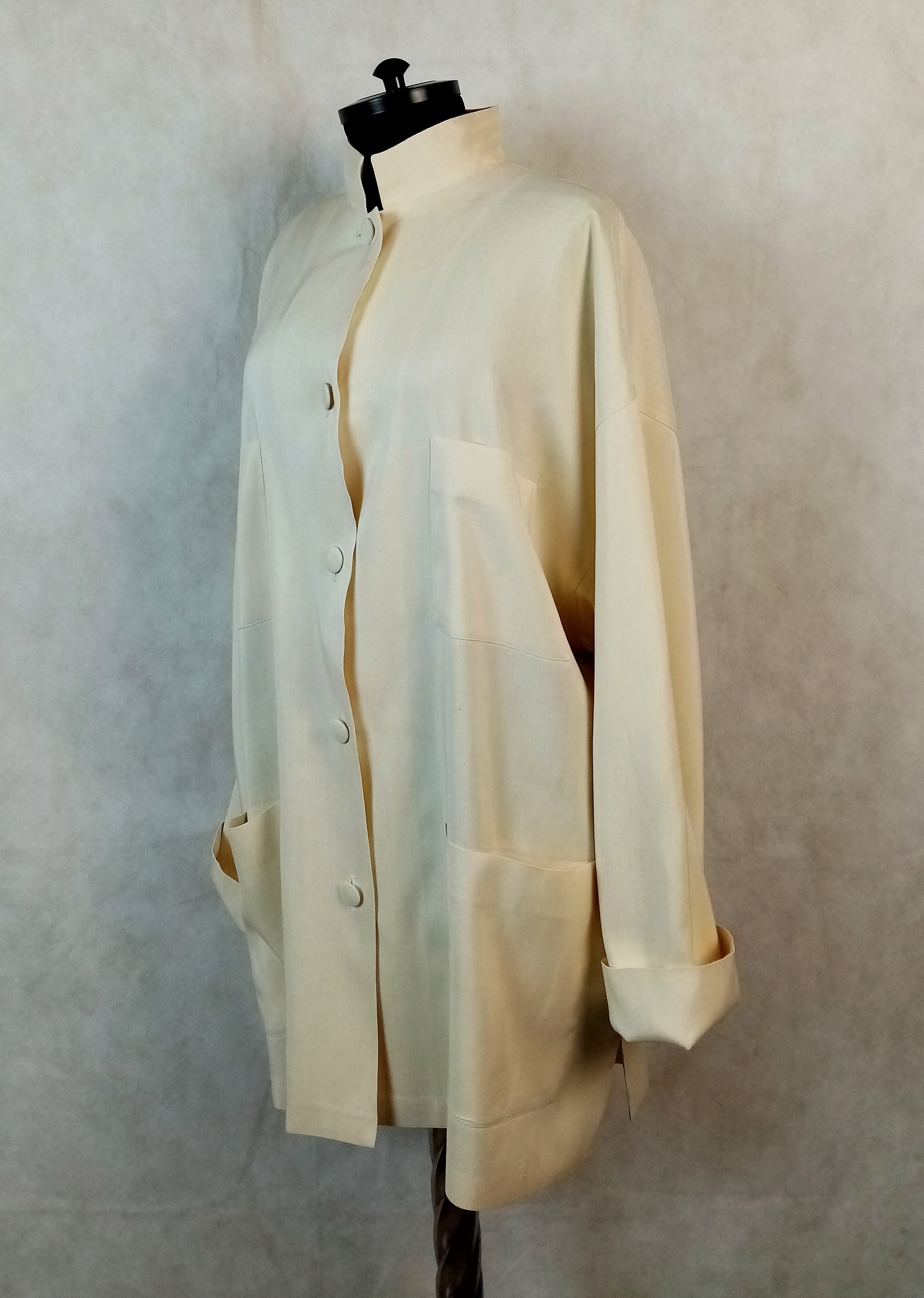 Compagnie Française De L'orient Et De La Chine Vetements
