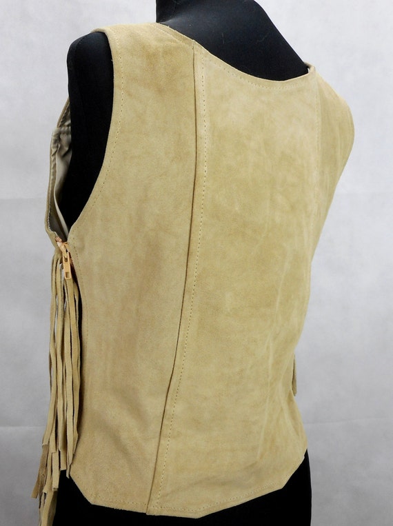 Vintage 70s Suede Vest Western Fringed and Beads … - image 4