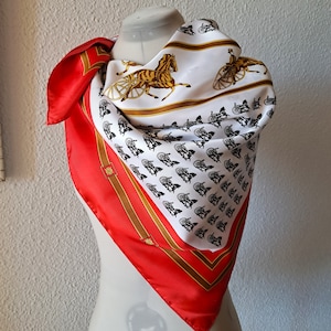 Vintage Pferdekutschen Print Schal, Rot Gold Weiß Schwarz Reiter Schal, Quadrat Frauen Haar Kopftuch