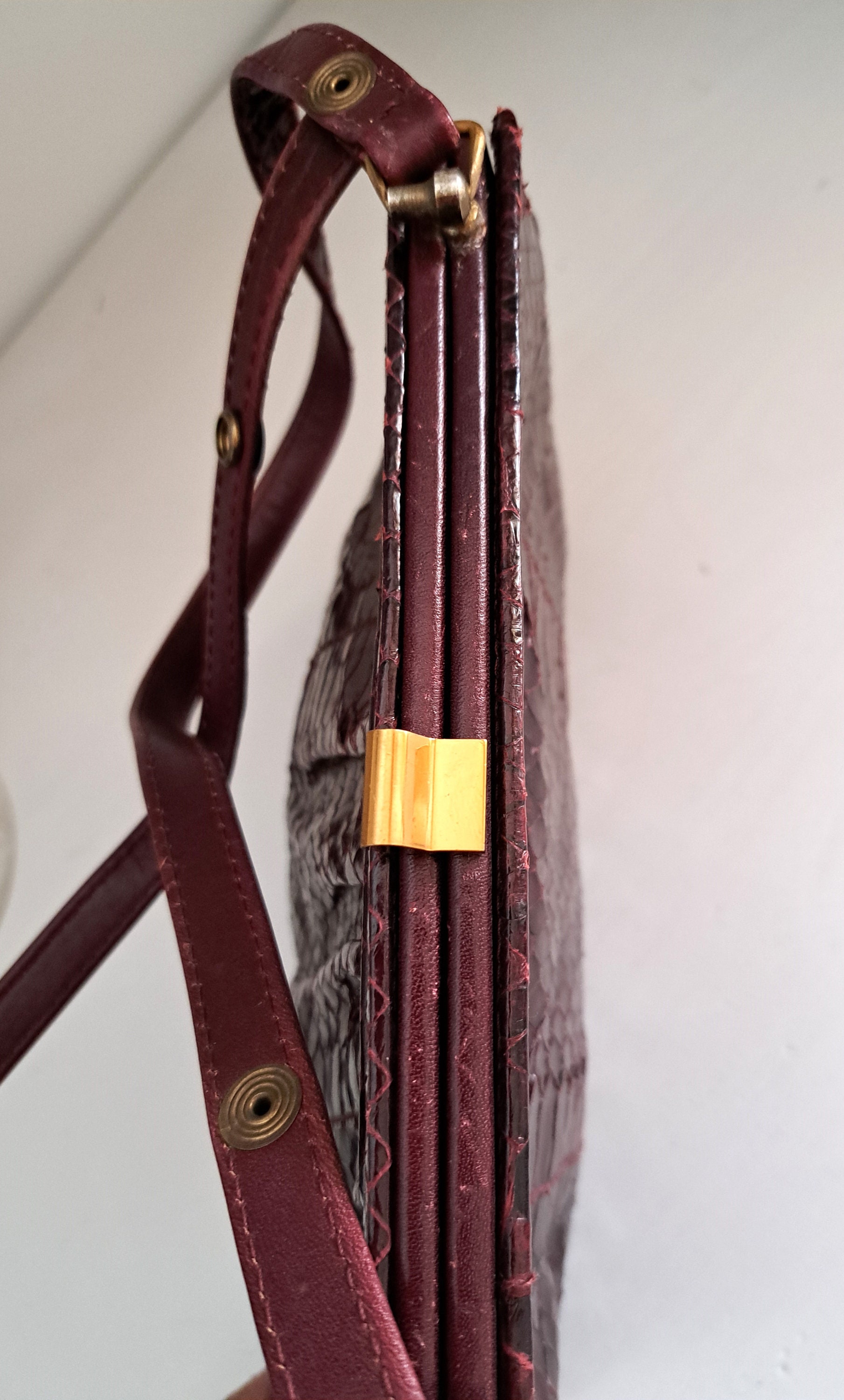 Louis Feraud Vintage 70s Snakeskin Bordeaux Handbag - Etsy