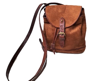Bolso de hombro tipo cubo vintage de ante marrón Mulberry