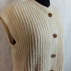 Vintage 1970s Ivory Natural Wool Waistcoat, Ribbed Hand Knit Womens Sweater Vest