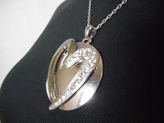 Vintage Guess Silver Tone Necklace, Guess Heart P… - image 4