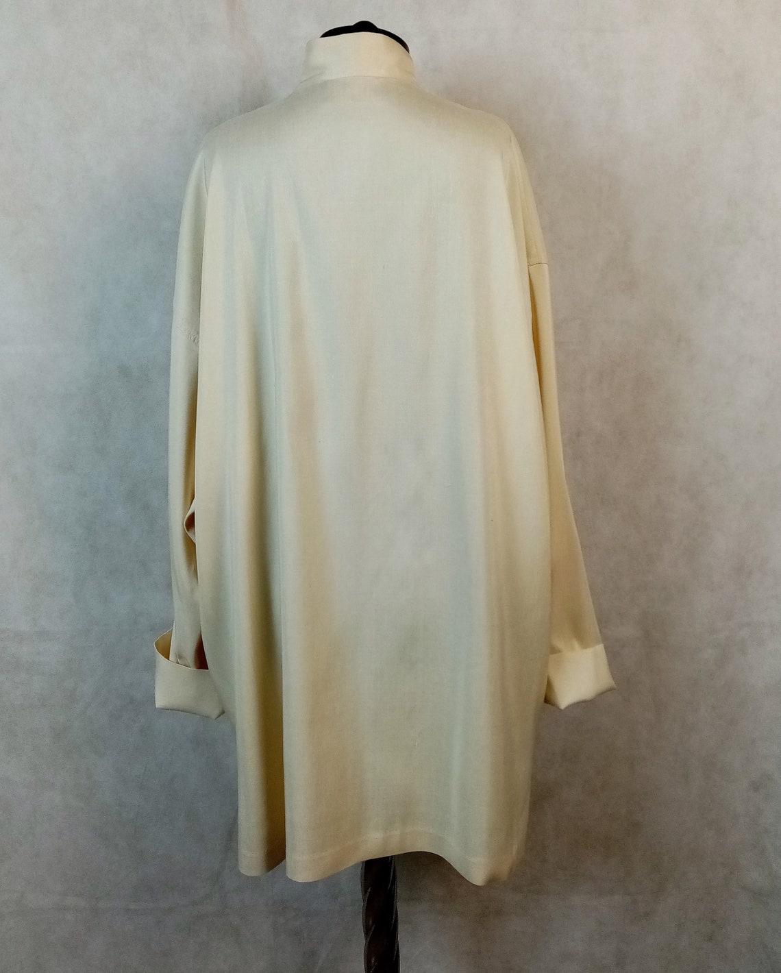 Compagnie Française De L'orient Et De La Chine Vetements