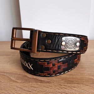 VTG Madara belt leather made in Spain Vintage Spain Made Wide Non Leather Belt Black Embossed ZARA  main image 4