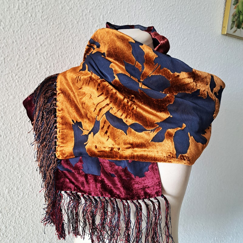 Vintage Style Silk Velvet Wrap/Scarf