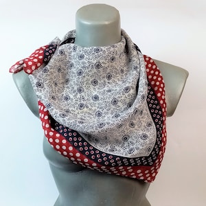 Vintage Gigue Sjaal Witte Marine Ped Bloemen en Polka Dots Design Square Chiffon sjaal