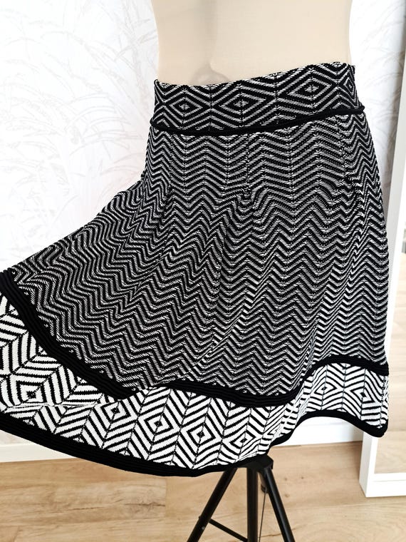 Buy Black White Geometric Design Knitted Skirt, Maje Pleated Mini 