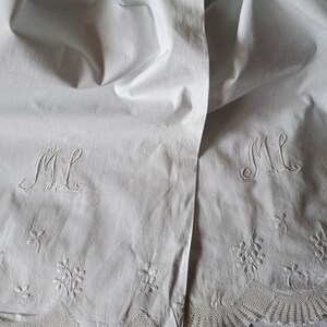 Grandes taies d'oreiller brodées à la main au crochet Floral Cottage Core vintage - France