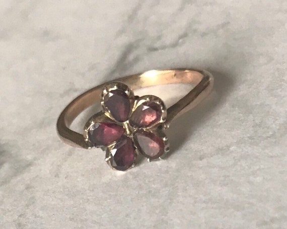 Victorian Garnet Flower Gold Ring
