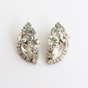 Vintage 1950&#39;s rhinestone leaf shaped clip on earrings 1950s rhinestone earrings vintage rhinestones 1950s jewellery fifties 1950s fashion