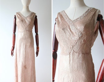 Vintage 1930's lamé dress blush pink and gold silk lamé dress original 1930's silk floral beaded lamé dress original art deco UK 8 US 4
