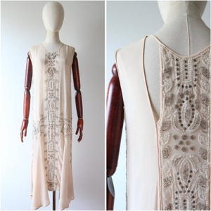 Vintage 1920&#39;s beaded dress flapper dress original 1920&#39;s silk beaded dress 1920&#39;s blush silk beaded dress roaring 20s dress UK 8-10 US 4-6