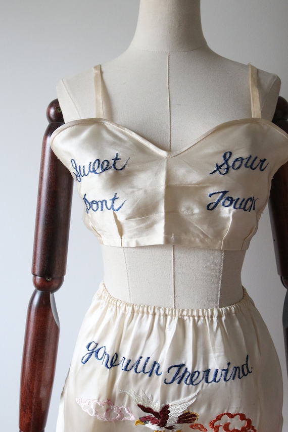 Vintage 1940's sweetheart lingerie set ww2 touris… - image 8