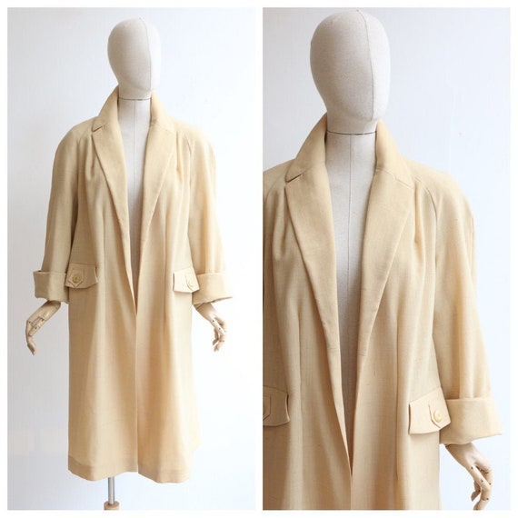 Vintage 1940's silk coat vintage 1940's pale yello
