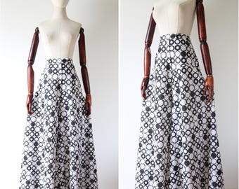 Vintage 1970's Wide Leg trousers vintage 1970 Palazzo pants seventies monochrome geometric pattern trousers UK 8-10 US 4-6 High waist