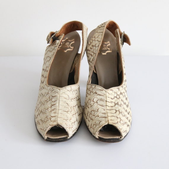Vintage 1940's leather peep toe heels UK 4 EU 37 … - image 3