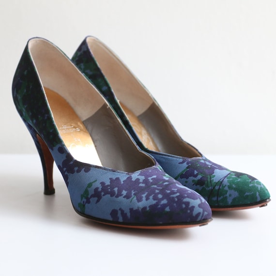 vintage 1950's silk heels vintage 1950's silk flor