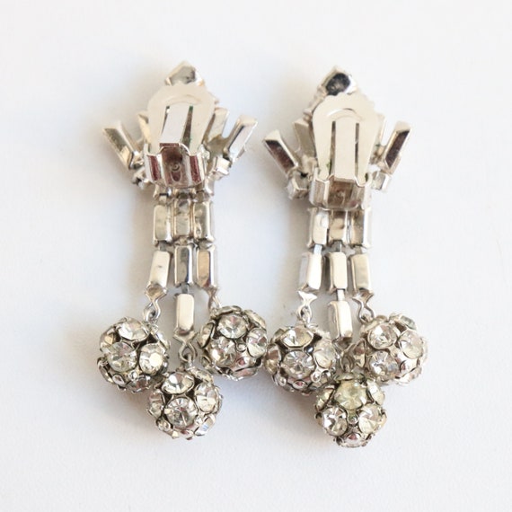 Vintage 1950's chandelier rhinestone clip on earr… - image 4