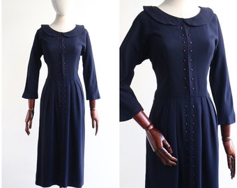 Vestido marinho de seda crepe vintage dos anos 1950, reino unido 10 eua 6, vestido original dos anos 1950, vestido marinho dos anos 1950, vestido de seda vintage dos anos 50, vestido marinho